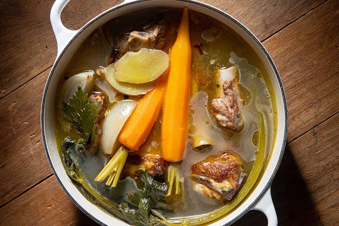 The Dog House : Gourmet Pet Food : Premium Bone Broth  : Gourmet Chicken